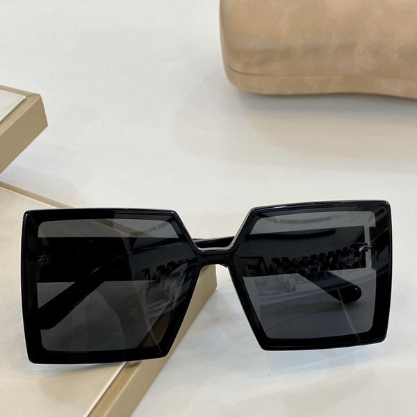 new 55690 mens sunglasses men sun glasses women sunglasses fashion style protects eyes gafas de sol lunettes de soleil with box, White;black
new 55690 mens sunglasses men sun glasses women sunglasses fashion style protects eyes gafas de sol lunettes de soleil with box, White;black