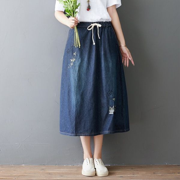 large size skirt 2019 women denim mid-calf skirt a line preppy embroidery skirts high waist retro art denim cotton skirts girls, Black
large size skirt 2019 women denim mid-calf skirt a line preppy embroidery skirts high waist retro art denim cotton skirts girls, Black