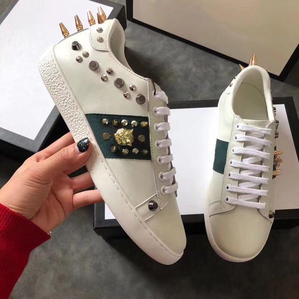 2019 new designer shoes 100% ace leather sneaker men women classic trainers python tiger bee flower embroidered cock love sneakers 01, Black
2019 new designer shoes 100% ace leather sneaker men women classic trainers python tiger bee flower embroidered cock love sneakers 01, Black