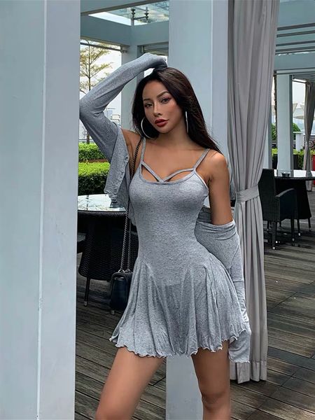 xibani женщины из двух частей хлопок костюм юбка короткий кардиган с длинным рукавом сексуальная низкая грудь крест суспендер плиссированная, White
xibani женщины из двух частей хлопок костюм юбка короткий кардиган с длинным рукавом сексуальная низкая грудь крест суспендер плиссированная, White