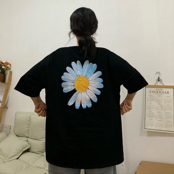 style short-sleeved shirt female daisy printed fat large size women's dress style short-sleeved shirt female daisy printed fat large, White
style short-sleeved shirt female daisy printed fat large size women's dress style short-sleeved shirt female daisy printed fat large, White