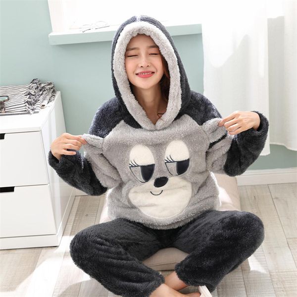 cute cartoon winter pijamas autumn plus size coral velet women pyjama set long sleeve and pants sleepwear pink nightwear, Blue;gray
cute cartoon winter pijamas autumn plus size coral velet women pyjama set long sleeve and pants sleepwear pink nightwear, Blue;gray