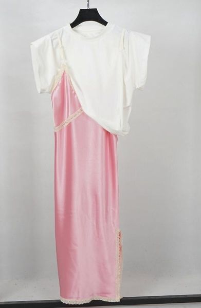women dress new spring / summer 2020 pink lace trim dress with stitching straps side slit, Black;gray
women dress new spring / summer 2020 pink lace trim dress with stitching straps side slit, Black;gray