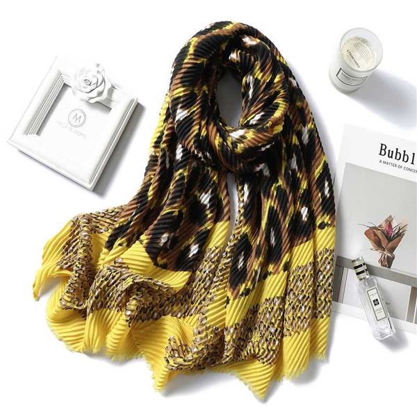 2020 winter women scarf cotton warm fold shawls lady wraps bandana female foulard crinkle hijabs headband new style echarpe, Blue;gray
2020 winter women scarf cotton warm fold shawls lady wraps bandana female foulard crinkle hijabs headband new style echarpe, Blue;gray