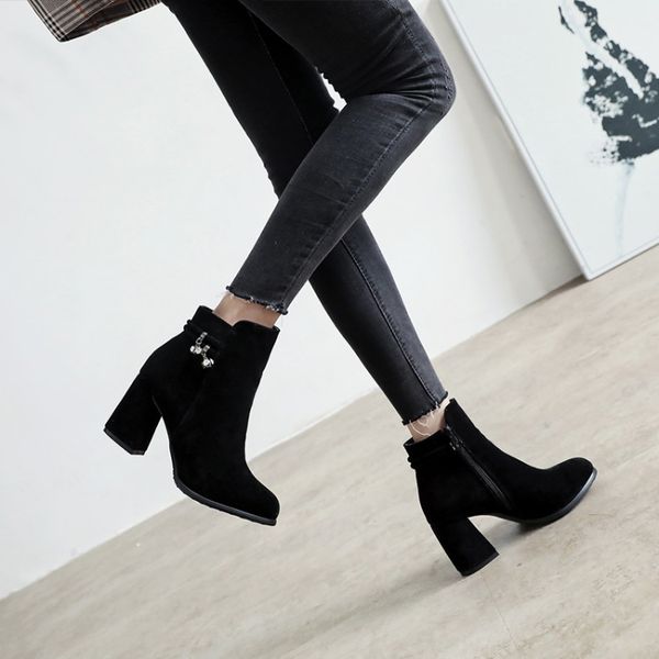 big size 9 10 11-15 boots women shoes ankle boots for women ladies shoes woman winter pure color round head, Black
big size 9 10 11-15 boots women shoes ankle boots for women ladies shoes woman winter pure color round head, Black
