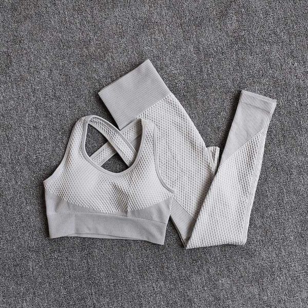 high waist leggings+sport bra women seamless yoga set fitness clothing gym suits workout clothes woman jogging sportwear, White;red
high waist leggings+sport bra women seamless yoga set fitness clothing gym suits workout clothes woman jogging sportwear, White;red
