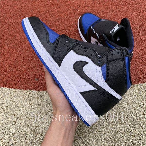 fashion with shoes box 2020 in jordan 1 retro basketball shoes black blue white running trainers shoes
fashion with shoes box 2020 in jordan 1 retro basketball shoes black blue white running trainers shoes