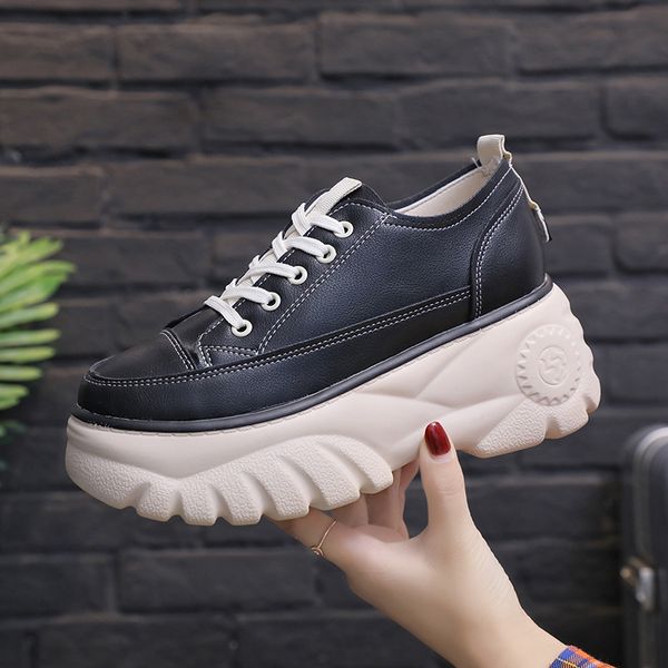 sport women 7cm platform sneakers outdoor girls shoes training sneaker ladies running shoes woman pu leather trainers
sport women 7cm platform sneakers outdoor girls shoes training sneaker ladies running shoes woman pu leather trainers