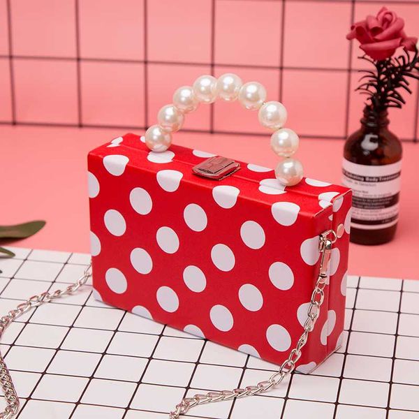 классический dot печатный сумка 2020 дизайнер женский pu кожаные сумки pearl цепи плеча мешок box форма crossbody сцепления
классический dot печатный сумка 2020 дизайнер женский pu кожаные сумки pearl цепи плеча мешок box форма crossbody сцепления