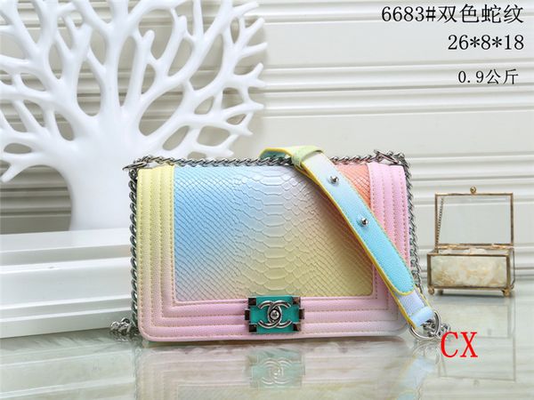 Bolsa de Ombro tiantian06
Bolsa de Ombro tiantian06