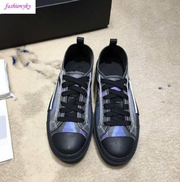 classics b23 "single m classic as the main vision, in the way of large-area printing on the upper sweethearts shoes size 43with box, Black
classics b23 "single m classic as the main vision, in the way of large-area printing on the upper sweethearts shoes size 43with box, Black