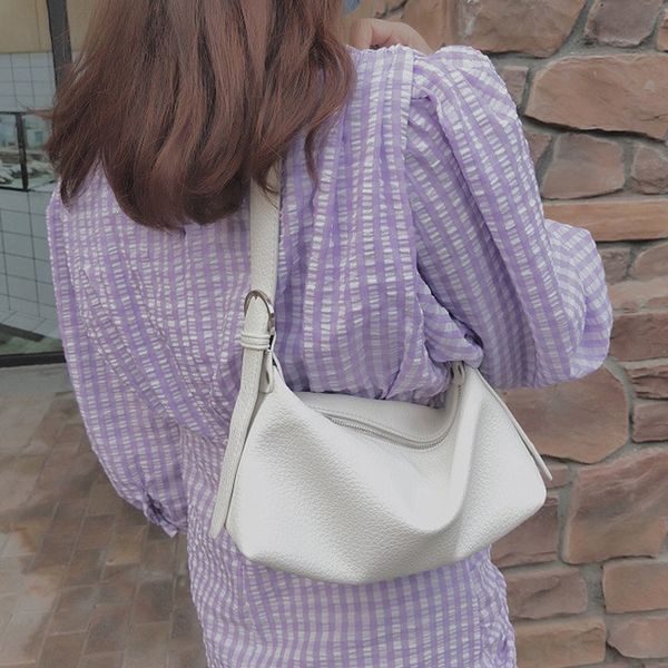 women shoulder bag pu leather small handbag ladys fashion subaxillary bags style hand bag and travel new hot
women shoulder bag pu leather small handbag ladys fashion subaxillary bags style hand bag and travel new hot