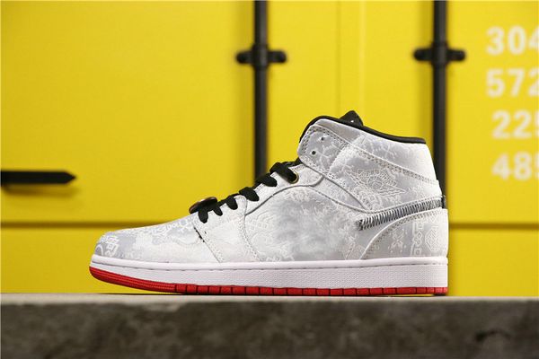 2020 edison chen silk clot x fearless 1 mid mens basketball shoes 1s white red trainers designer sports sneakers jumpman des chaussures
2020 edison chen silk clot x fearless 1 mid mens basketball shoes 1s white red trainers designer sports sneakers jumpman des chaussures