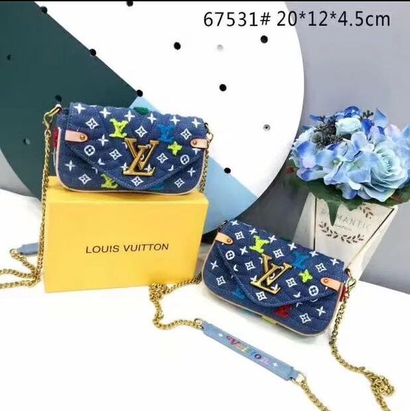 european fashion female large tote bag 2020 new quality leather women's designer handbag large capacity shoulder messenger bag purse ta
european fashion female large tote bag 2020 new quality leather women's designer handbag large capacity shoulder messenger bag purse ta