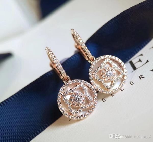 designer enchanted lotus series jewelry rose gold earrings 925 silver lotus style mother-of-pearl jewelry double-sided wearable
designer enchanted lotus series jewelry rose gold earrings 925 silver lotus style mother-of-pearl jewelry double-sided wearable