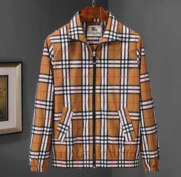 2020 brand men jacket coat autumn hooded jacket yp 13 burberry letter windbreaker zipper hoodie for men portwear clothe, White;black
2020 brand men jacket coat autumn hooded jacket yp 13 burberry letter windbreaker zipper hoodie for men portwear clothe, White;black