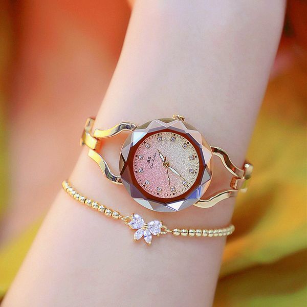 ladies casual fashion watches women rose gold watch wrist watches bracelet watch clock, Slivery;brown
ladies casual fashion watches women rose gold watch wrist watches bracelet watch clock, Slivery;brown