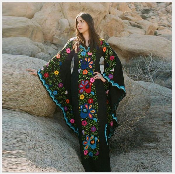 european and american women's autumn and winter long skirt bohemian evening dress explosions bat sleeve print dress 191076, Black
european and american women's autumn and winter long skirt bohemian evening dress explosions bat sleeve print dress 191076, Black