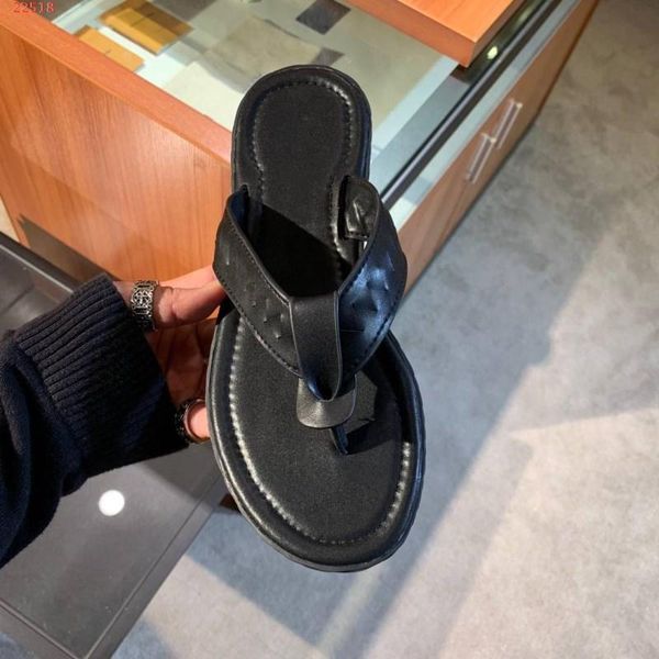 fashion cool white and black color straw slip- on flip flops sport slippers summer sandals classic style men shoes size 38-46
fashion cool white and black color straw slip- on flip flops sport slippers summer sandals classic style men shoes size 38-46