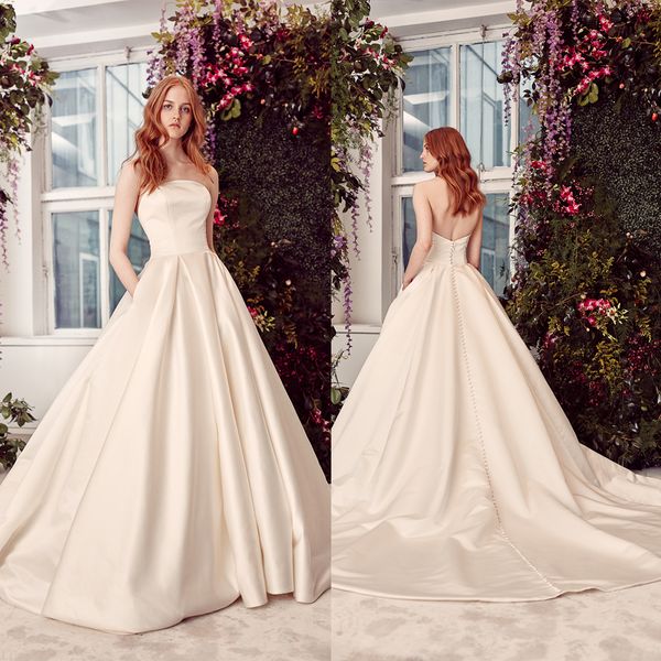 simple ball gown wedding gowns strapless sleeveless satin ruched button wedding dresses sweep train bridal gown, White
simple ball gown wedding gowns strapless sleeveless satin ruched button wedding dresses sweep train bridal gown, White