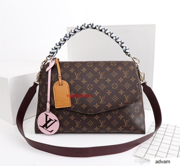 2020 latest fashion bags, men and women shoulder bags, handbags, backpacks, crossbody bags, waist pack. size 28cm*20cm*10cm 01
2020 latest fashion bags, men and women shoulder bags, handbags, backpacks, crossbody bags, waist pack. size 28cm*20cm*10cm 01