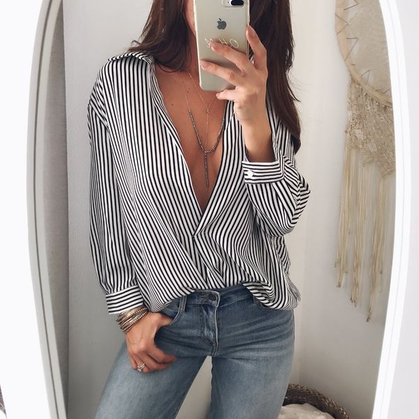 blusas женщины повседневная свободные с длинным рукавом полосатая блузка топы черный белый полосатый рубашка v образным вырезом блузка женск, White
blusas женщины повседневная свободные с длинным рукавом полосатая блузка топы черный белый полосатый рубашка v образным вырезом блузка женск, White