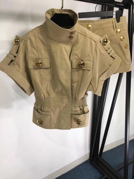 2019 ladies fashion denim suit metal buckle short-sleeved blouse + female shorts 2 sets 0416
2019 ladies fashion denim suit metal buckle short-sleeved blouse + female shorts 2 sets 0416