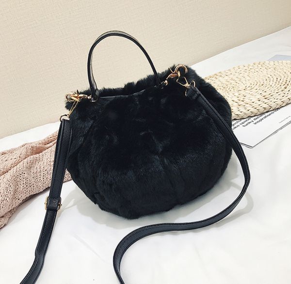 designer shoulder bags women wool cloth with soft nap handbag lady cute winter bag more color fashion women fluffy bag//96
designer shoulder bags women wool cloth with soft nap handbag lady cute winter bag more color fashion women fluffy bag//96
