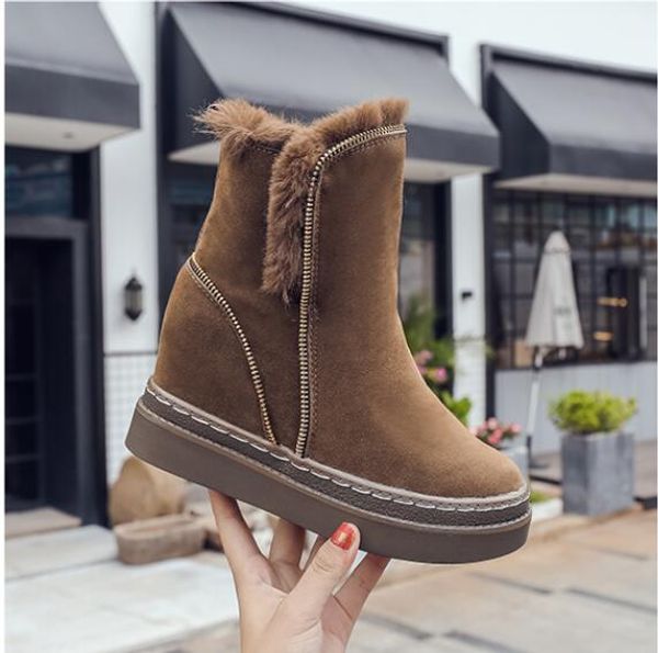 2018 autumn and winter new snow female flat student short tube cotton wild hair female boots, Black
2018 autumn and winter new snow female flat student short tube cotton wild hair female boots, Black