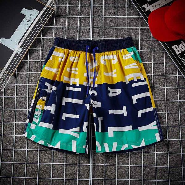 men's shorts 2020 new arrival summer men fashion print thin short pants casual mens loose knee length beach shorts 6 styles size -xxxl, White;black
men's shorts 2020 new arrival summer men fashion print thin short pants casual mens loose knee length beach shorts 6 styles size -xxxl, White;black
