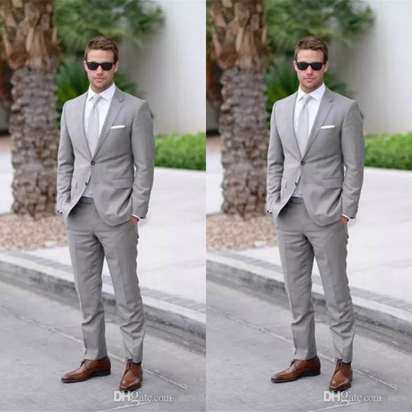 2019 fashion wedding tuxedos gray men suits two pieces notched lapel man wear groom tuxedo suits custom made, Black;gray
2019 fashion wedding tuxedos gray men suits two pieces notched lapel man wear groom tuxedo suits custom made, Black;gray