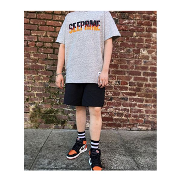 19fw box t-shirts designer flams ss tee men brand letters printed short sleeve t shirts mens summer luxury tees sale, White;black
19fw box t-shirts designer flams ss tee men brand letters printed short sleeve t shirts mens summer luxury tees sale, White;black