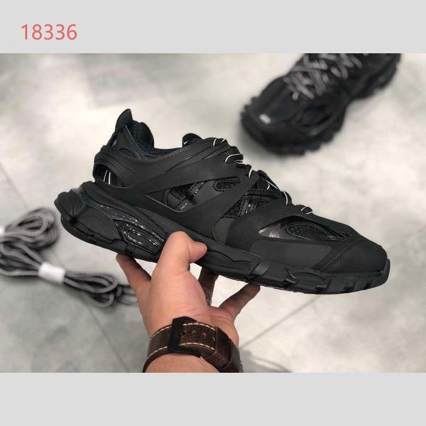 black daddy shoes matching vintage sneakers couple casual shoes men women breathable sneakers
black daddy shoes matching vintage sneakers couple casual shoes men women breathable sneakers
