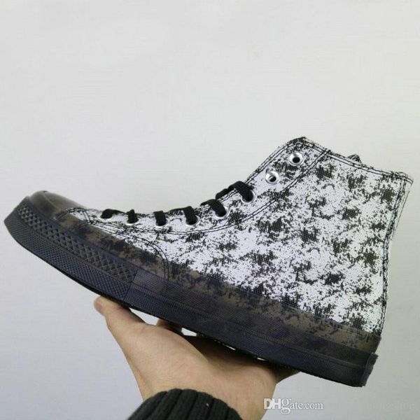 2019 black white rubber bottom chuck 1970 hi classic snowflake casual sports shoes canvas shoes men women sneakers size 35-44, White;red
2019 black white rubber bottom chuck 1970 hi classic snowflake casual sports shoes canvas shoes men women sneakers size 35-44, White;red