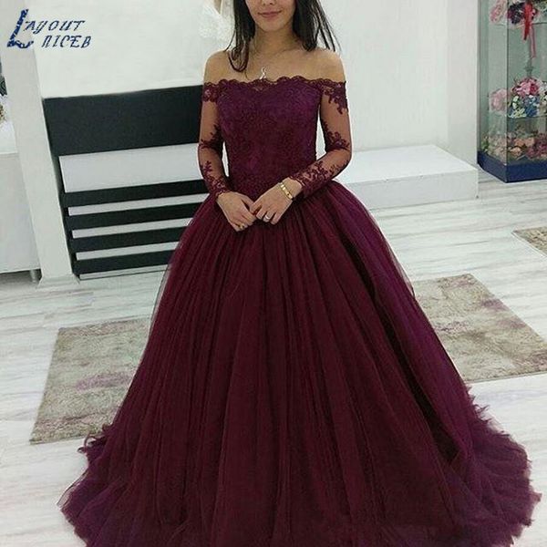 mae011 ball gown lace evening dresses long sleeves bateau neck princess turkey style lace up plus size formal dress, White;black
mae011 ball gown lace evening dresses long sleeves bateau neck princess turkey style lace up plus size formal dress, White;black