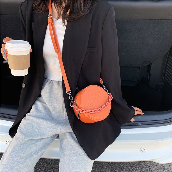 2020 new shoulder bag women's casual fashion korean small round bag simple diagonal stone pattern chain
2020 new shoulder bag women's casual fashion korean small round bag simple diagonal stone pattern chain