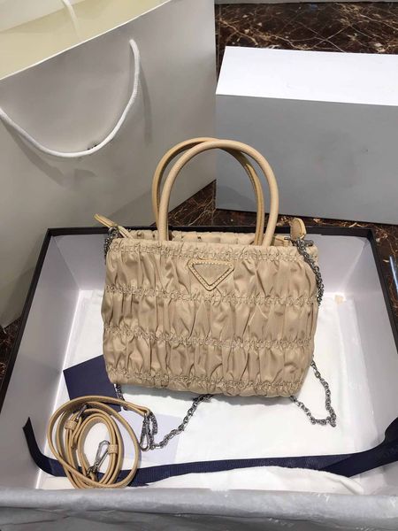 new style female shoulder bags women chain crossbody bag handbags purse female messenger tote bag
new style female shoulder bags women chain crossbody bag handbags purse female messenger tote bag