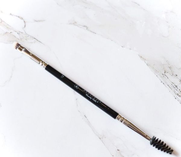 Ana ta ia bru he makeup an 12 bru h double eyebrow bru h head bru h an oblique double head bru h dhl hipping
Ana ta ia bru he makeup an 12 bru h double eyebrow bru h head bru h an oblique double head bru h dhl hipping