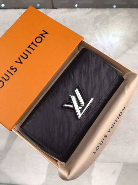 letter genuine leather men short wallet with box classic lattice key card holders women coin wallet 19-10.5-3cm m6117n, Black
letter genuine leather men short wallet with box classic lattice key card holders women coin wallet 19-10.5-3cm m6117n, Black