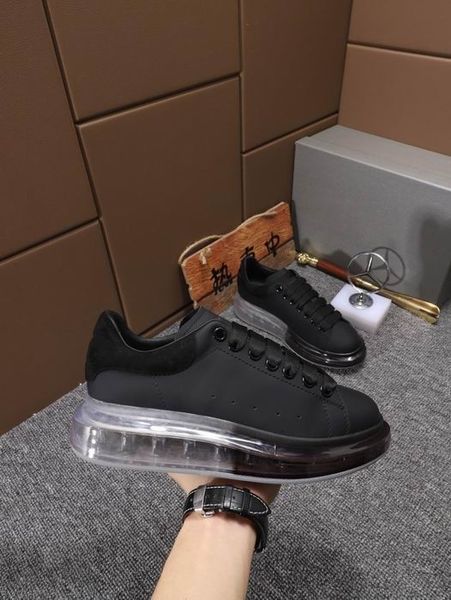 2019 new arrival women men low cut black leather outdoor shoes fashion designer shoes sneakers trainers size 35-44
2019 new arrival women men low cut black leather outdoor shoes fashion designer shoes sneakers trainers size 35-44