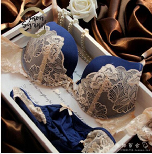 underclothes brand underwear women bras b c cup lingerie set with brief lingerie lace embroidery bra sets bowknot bras, Red;black
underclothes brand underwear women bras b c cup lingerie set with brief lingerie lace embroidery bra sets bowknot bras, Red;black