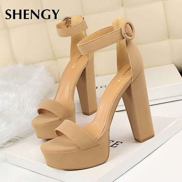 2020 office spring autumn platform high heels women fashion high heels 13.5cm flock platform pumps party wedding shoes, Black
2020 office spring autumn platform high heels women fashion high heels 13.5cm flock platform pumps party wedding shoes, Black