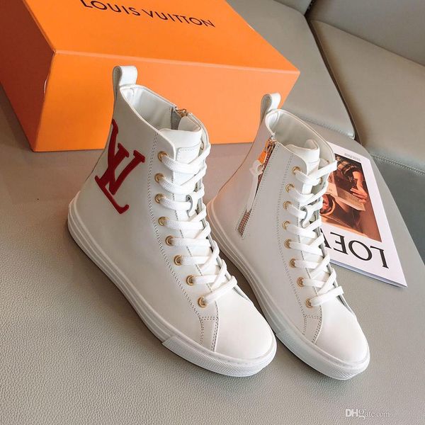 high-high-shoes autumn and winter trend new women leather sheep fur one casual sports thick-soled comfortable white shoes
high-high-shoes autumn and winter trend new women leather sheep fur one casual sports thick-soled comfortable white shoes