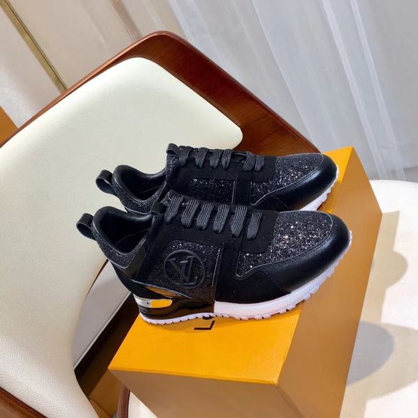 Hot3 ell new real leather men 039 women 039 ca ual fitne hoe fa hion comfortable fi herman flat ca ual hoe neaker port runn
Hot3 ell new real leather men 039 women 039 ca ual fitne hoe fa hion comfortable fi herman flat ca ual hoe neaker port runn