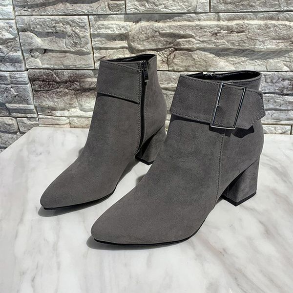 mcckle new brand ankle boots zipper mid square heels platform for ladies buckle footwear women's shoes solid mujer y200114, Black
mcckle new brand ankle boots zipper mid square heels platform for ladies buckle footwear women's shoes solid mujer y200114, Black