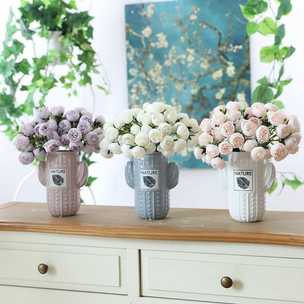 27heads artificial fake camellia rose bouquet silk flower wedding party home diy flores artificiales para decoracion hogar
27heads artificial fake camellia rose bouquet silk flower wedding party home diy flores artificiales para decoracion hogar