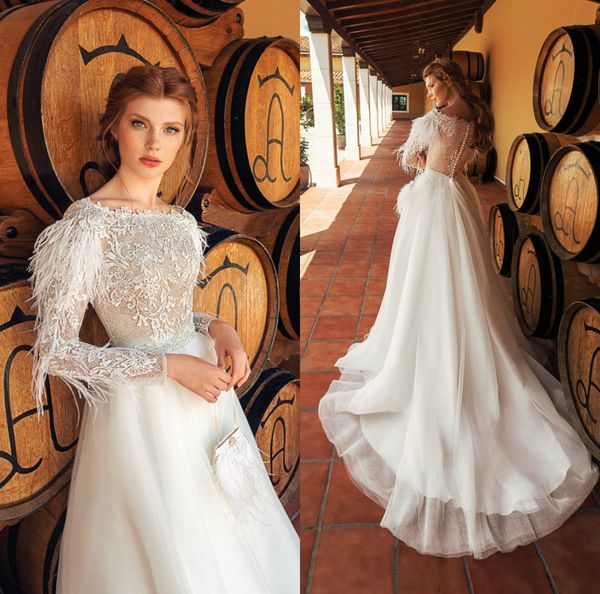 bohemian wedding dresses jewel long sleeve lace apliques feather a line beach wedding gown custom made ruffles robes de mariée sell, White
bohemian wedding dresses jewel long sleeve lace apliques feather a line beach wedding gown custom made ruffles robes de mariée sell, White