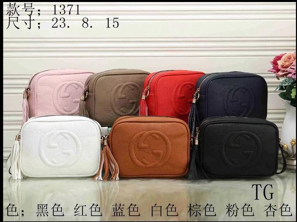 2020 high-quality new women's classic fashion handbag handbag shoulder bag ladies wild business bag elegant wallet
2020 high-quality new women's classic fashion handbag handbag shoulder bag ladies wild business bag elegant wallet