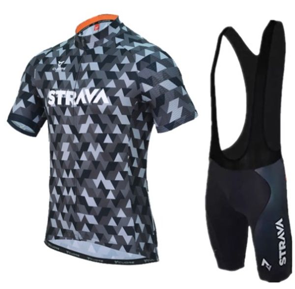 2020 new strava pro cycling clothing bike jersey quick dry bicycle clothes mens summer team cycling jerseys 19d bike shorts set, Black;blue
2020 new strava pro cycling clothing bike jersey quick dry bicycle clothes mens summer team cycling jerseys 19d bike shorts set, Black;blue