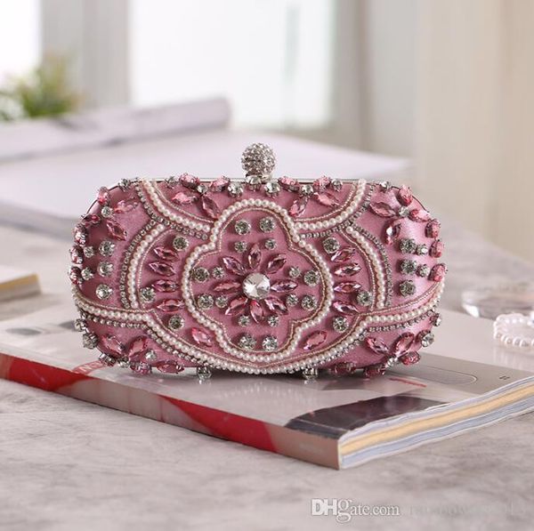 outlet brand women handbag diamond chain bag handmade beading process drill bag bead embroidery banquet bridesmaid dress bag
outlet brand women handbag diamond chain bag handmade beading process drill bag bead embroidery banquet bridesmaid dress bag